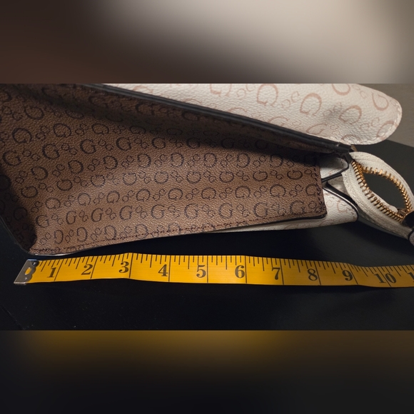 NWOT Guess Rodez White and Brown Satchel - Picture 13 of 14